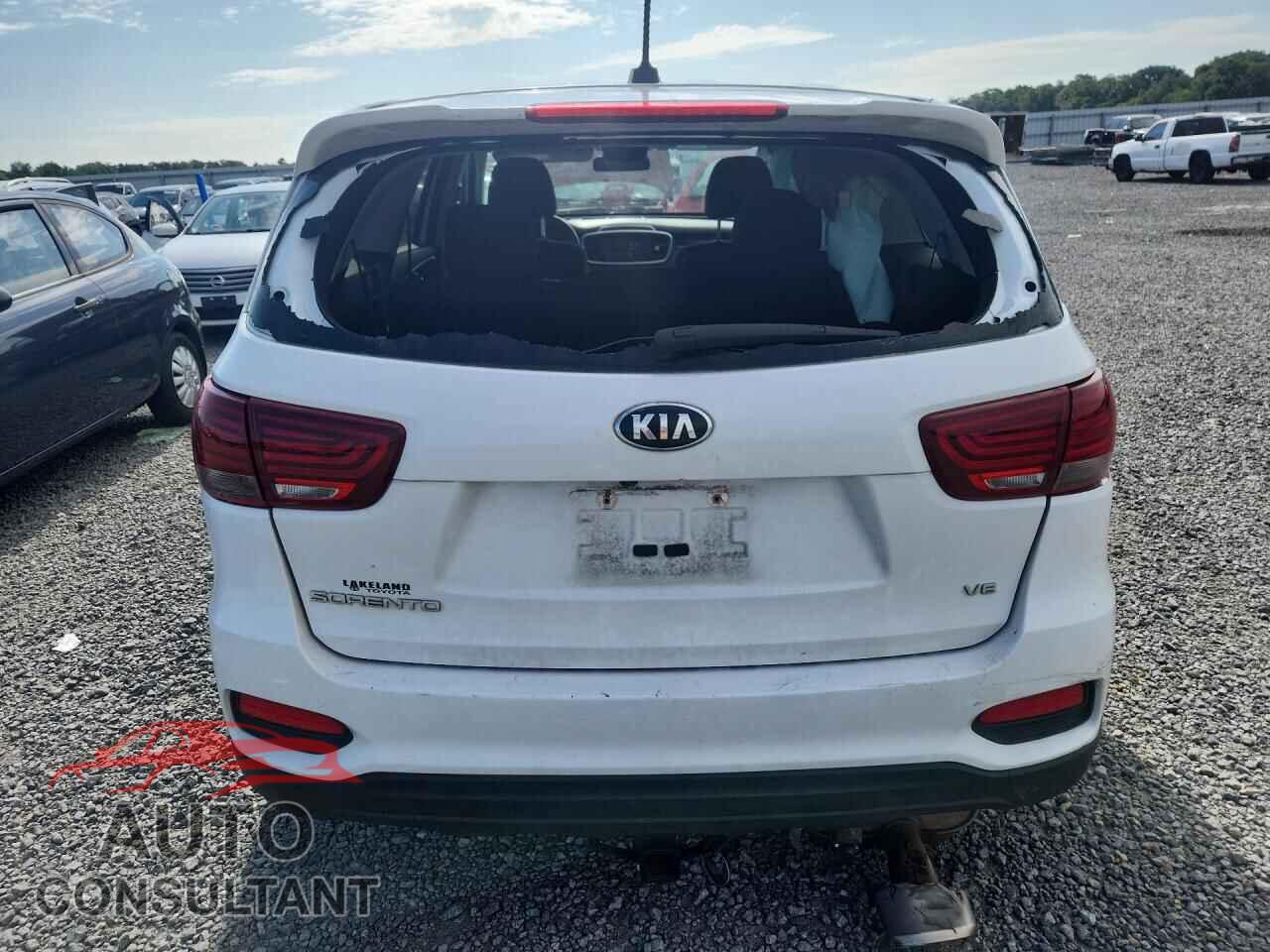 KIA SORENTO 2020 - 5XYPGDA52LG683099
