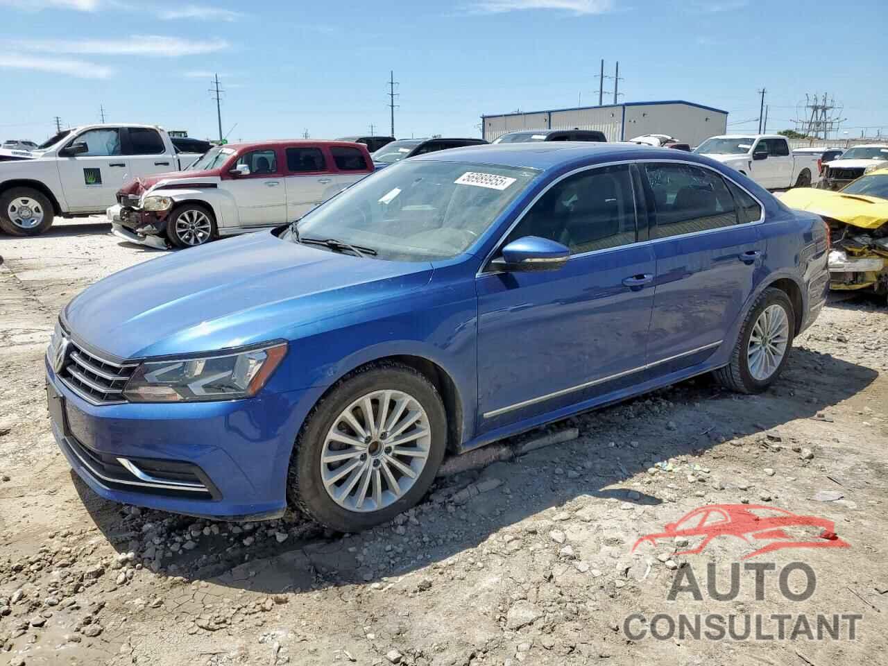 VOLKSWAGEN PASSAT 2017 - 1VWBT7A35HC037750