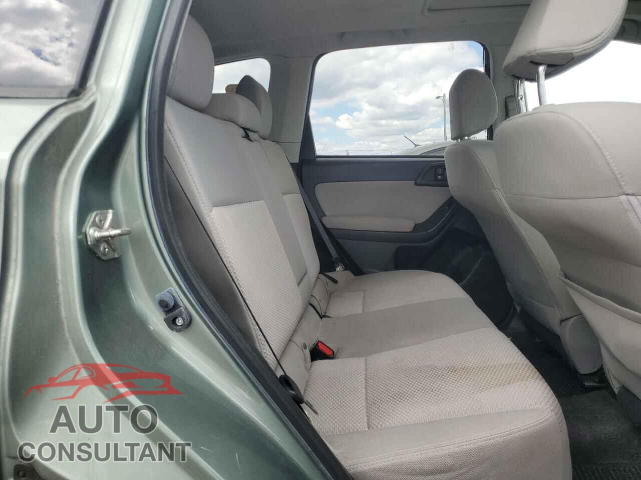 SUBARU FORESTER 2014 - JF2SJAEC0EH447775