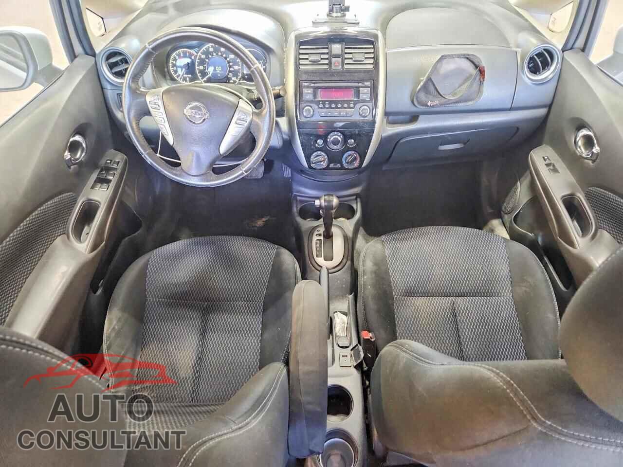 NISSAN VERSA 2015 - 3N1CE2CP7FL390077