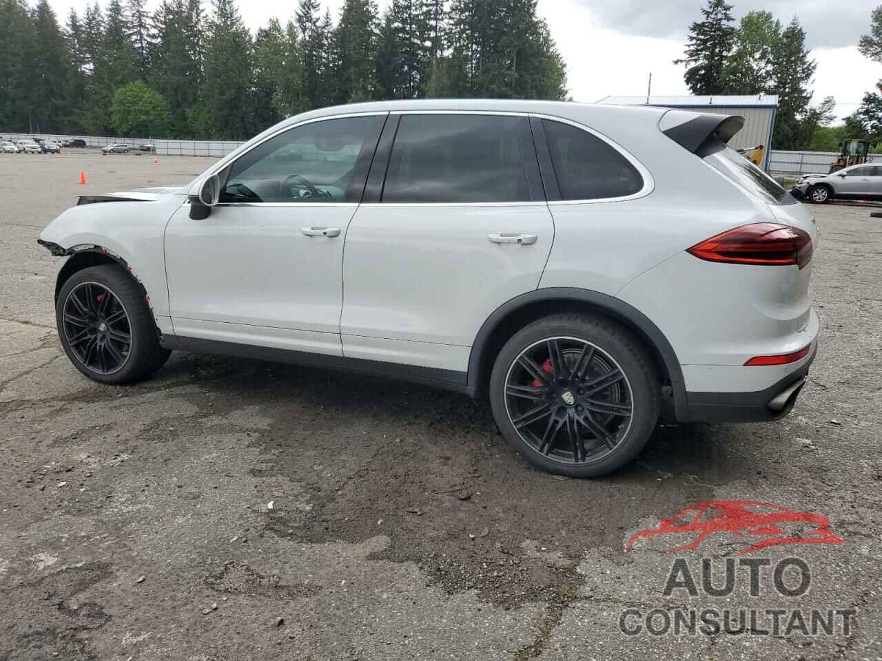PORSCHE CAYENNE 2016 - WP1AA2A23GKA14940