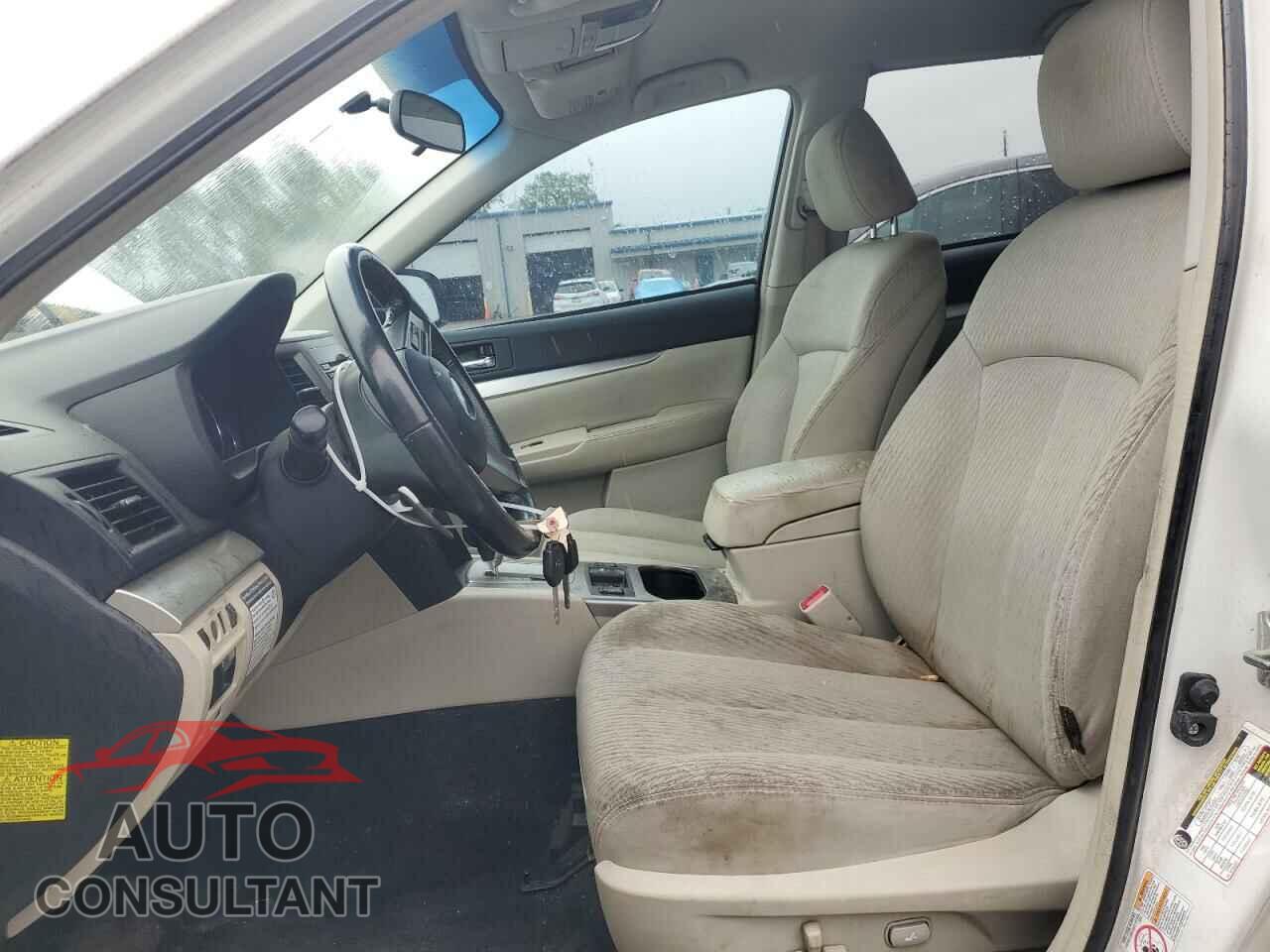 SUBARU OUTBACK 2011 - 4S4BRBCC2B3319087