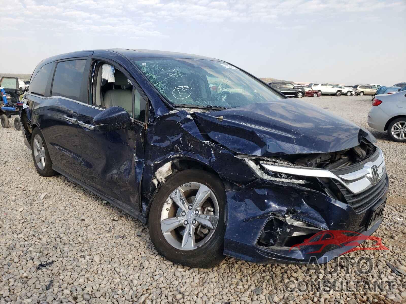 HONDA ODYSSEY 2018 - 5FNRL6H76JB034871