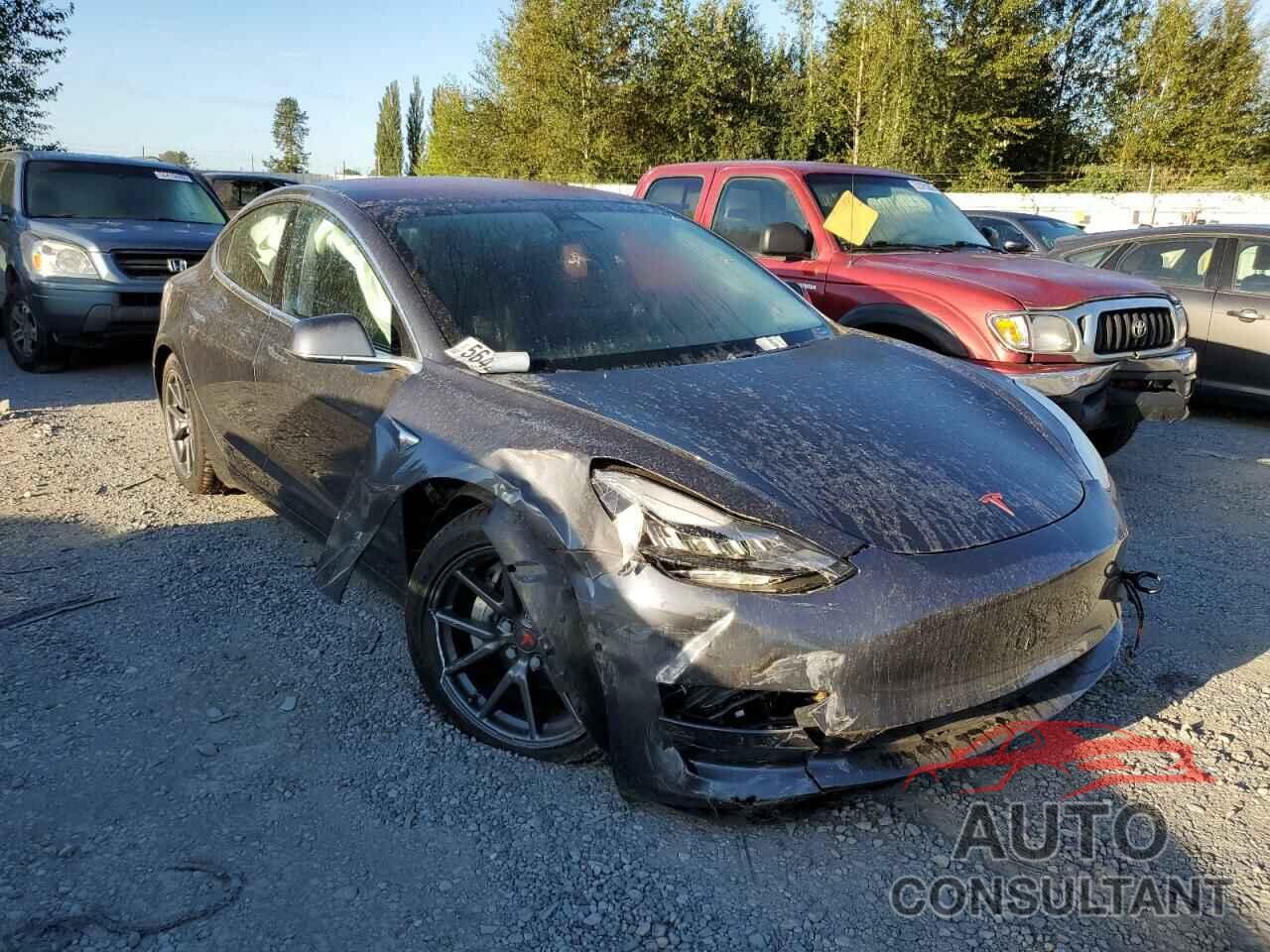 TESLA MODEL 3 2018 - 5YJ3E1EAXJF014092