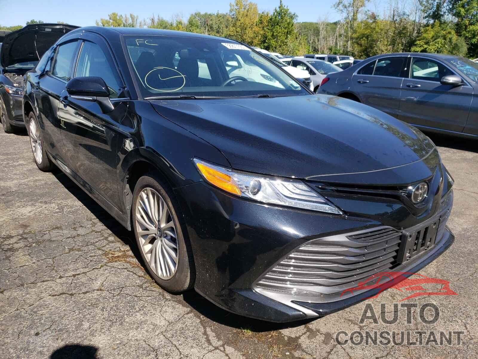 TOYOTA CAMRY 2019 - 4T1B11HK7KU694274