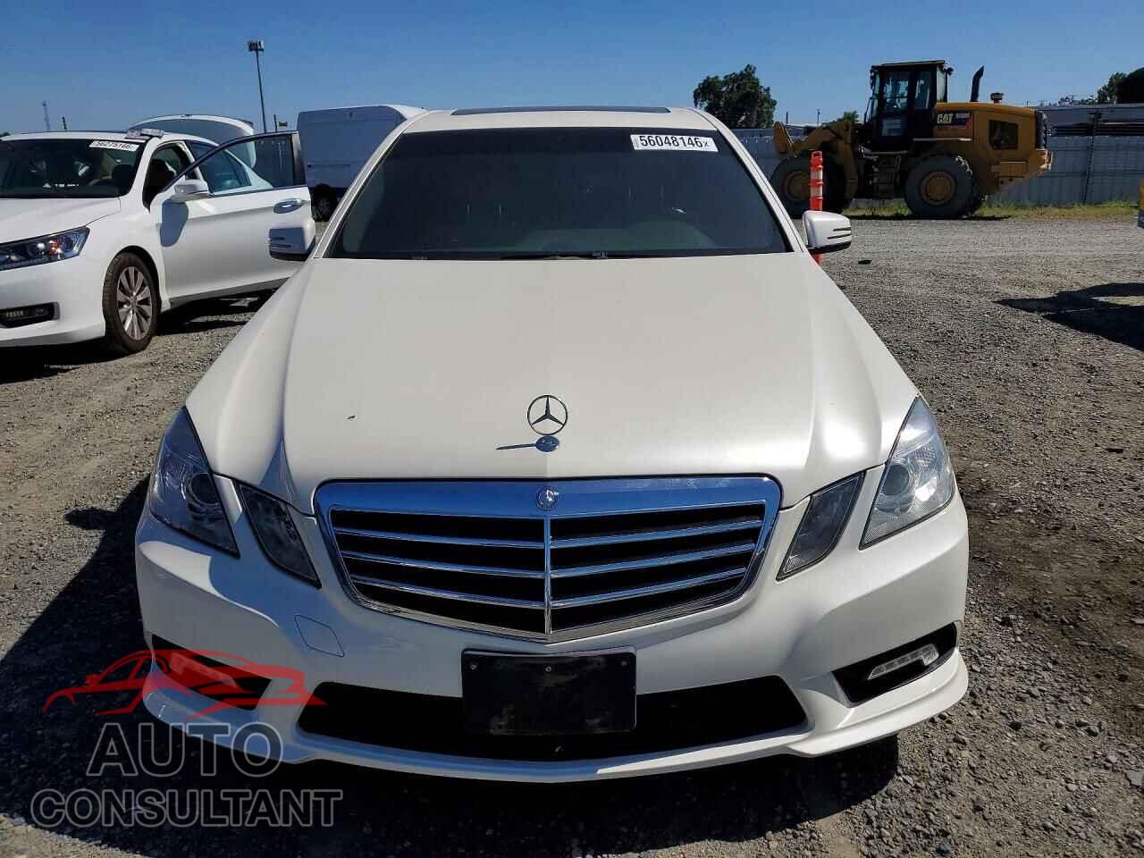 MERCEDES-BENZ E-CLASS 2011 - WDDHF2EB9BA372852