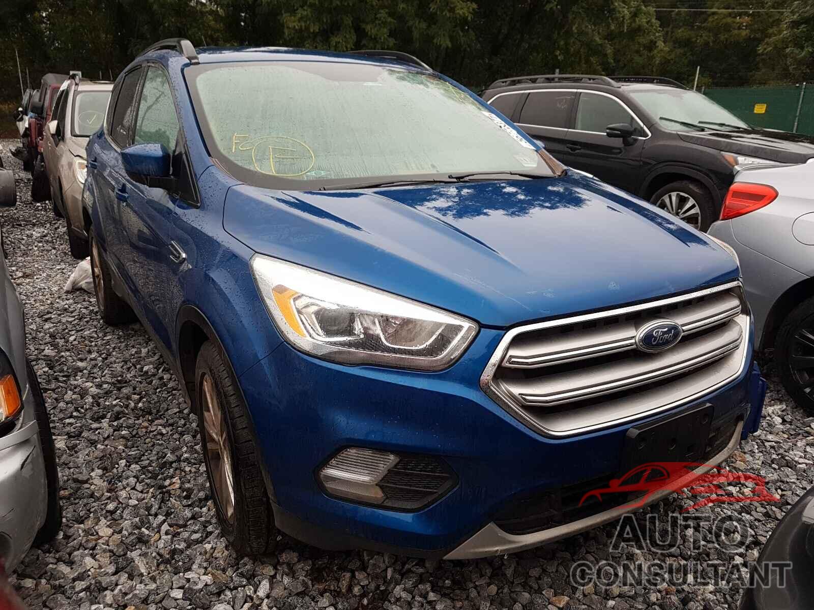 FORD ESCAPE 2017 - 1FMCU9GD9HUA56856