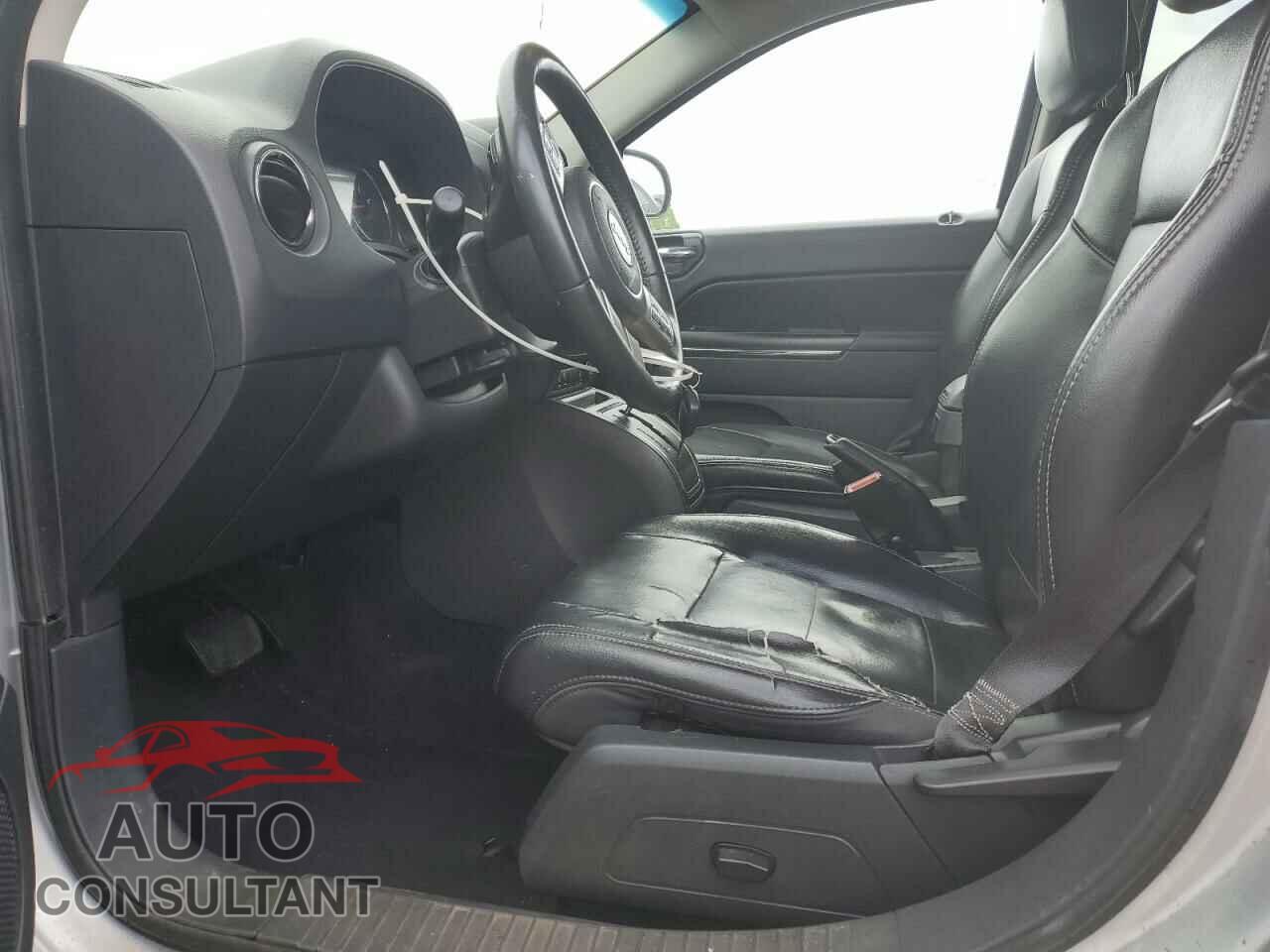 JEEP COMPASS 2011 - 1J4NF5FB2BD275322