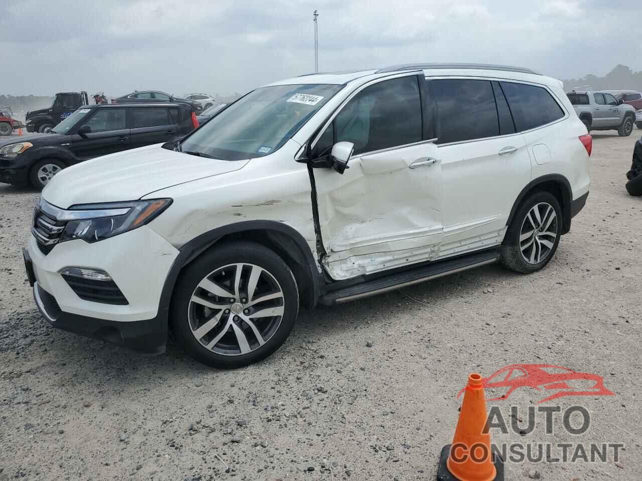 HONDA PILOT 2018 - 5FNYF6H00JB015478