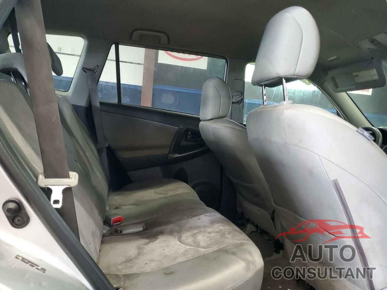 TOYOTA RAV4 2011 - JTMBF4DV9B5043522