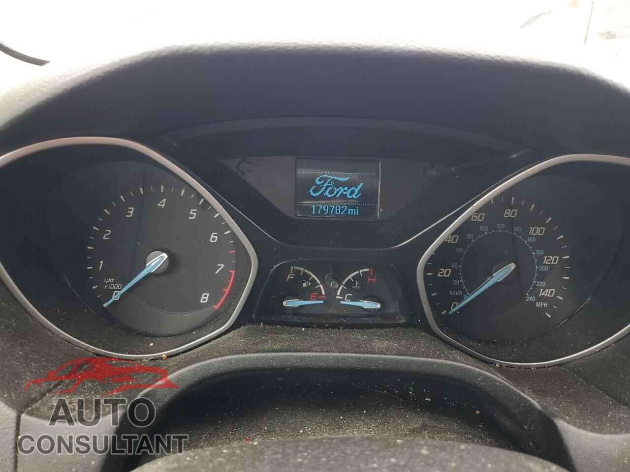 FORD FOCUS 2013 - 1FADP3E23DL179945