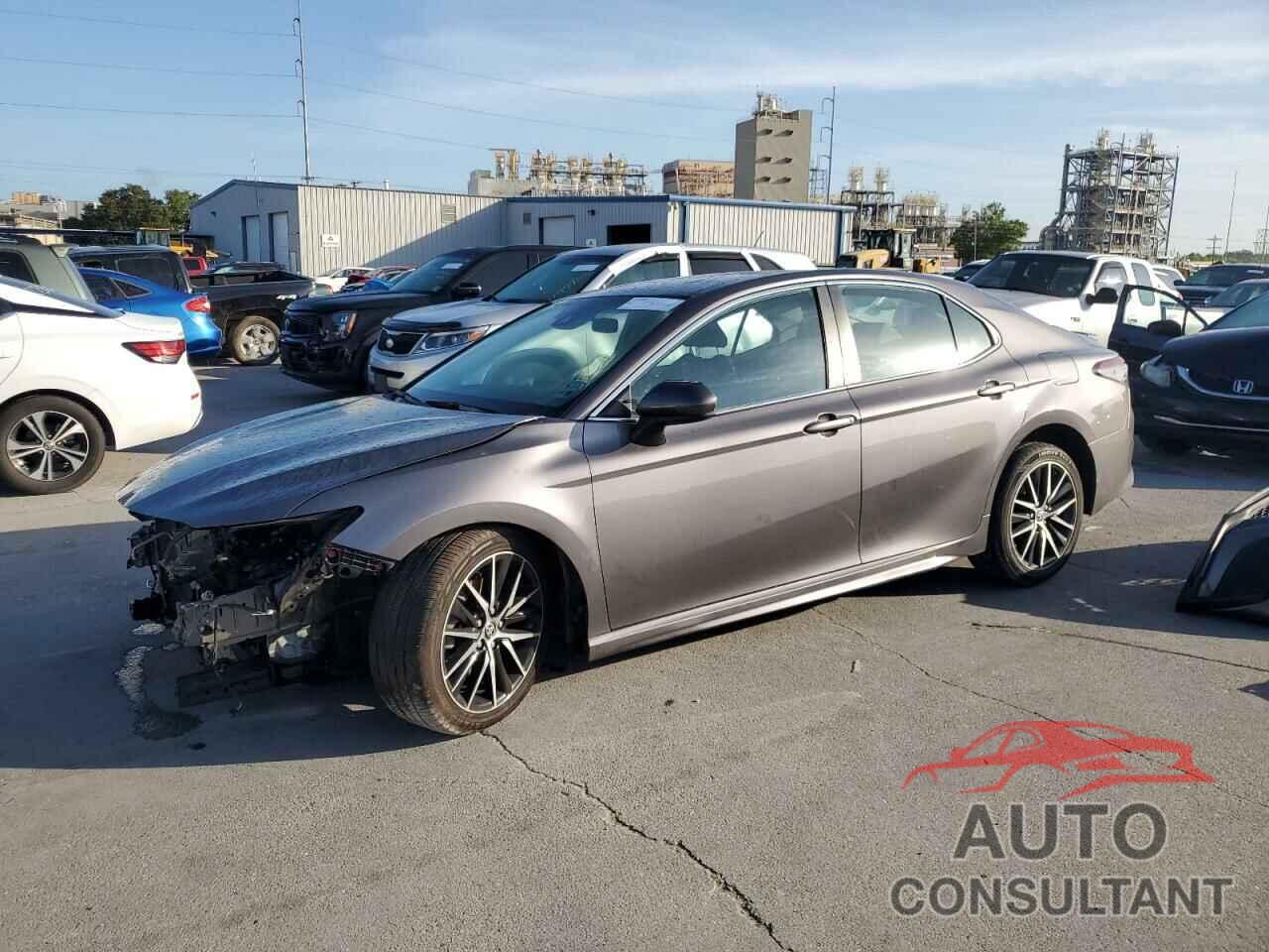 TOYOTA CAMRY 2021 - 4T1G11AK2MU444007