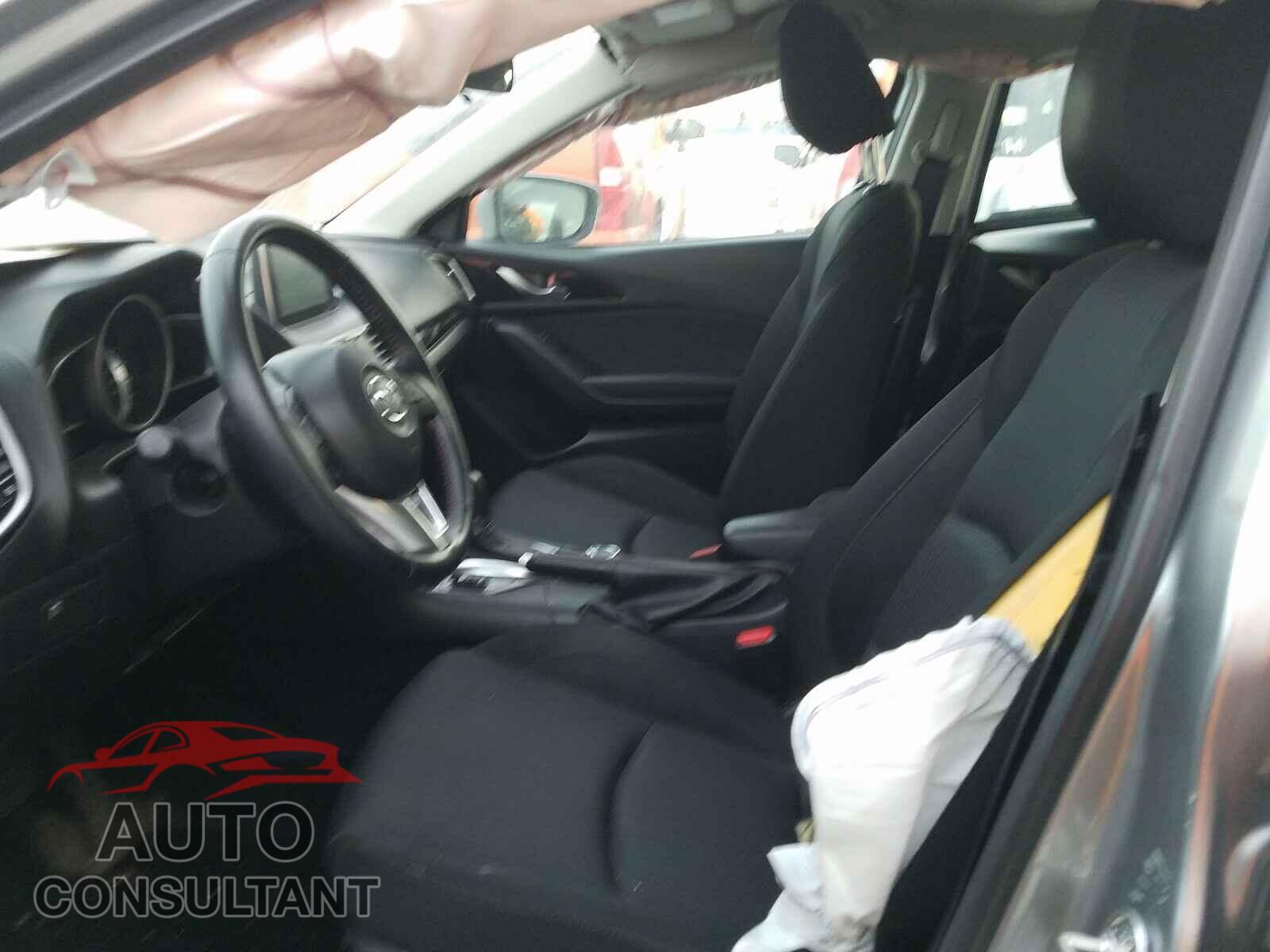 MAZDA 3 2016 - 3MZBM1L73GM315519