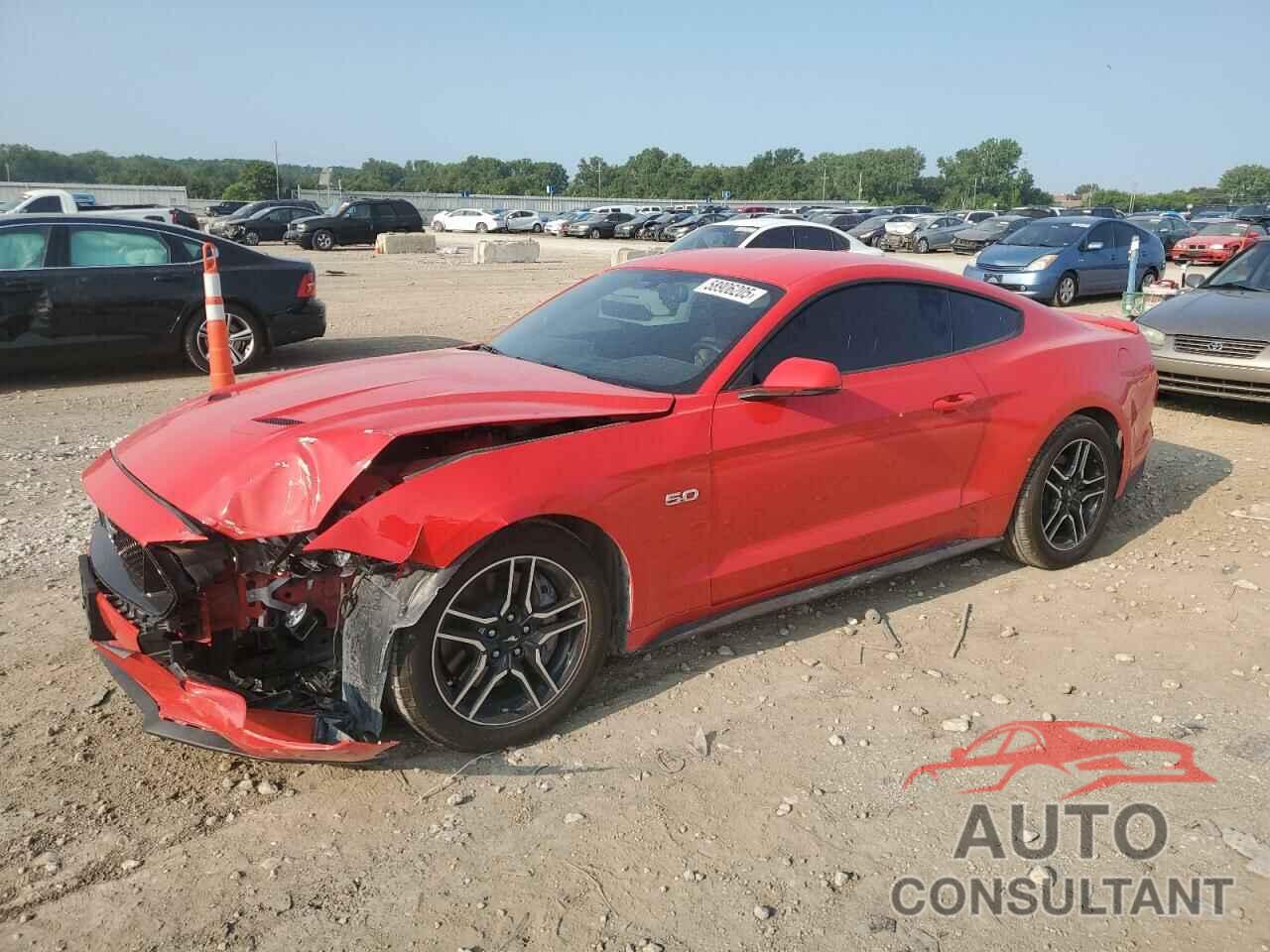 FORD MUSTANG 2018 - 1FA6P8CF3J5184669