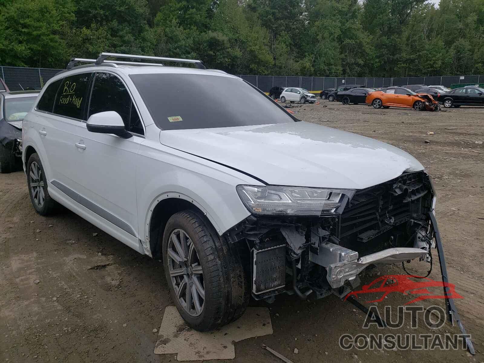 AUDI Q7 2018 - WA1VAAF74JD027686