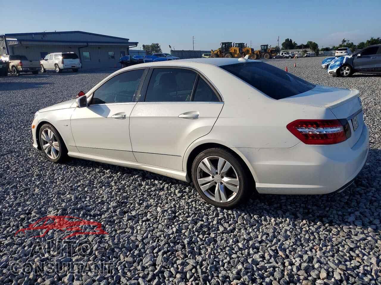 MERCEDES-BENZ E-CLASS 2011 - WDDHF2EB2BA399052