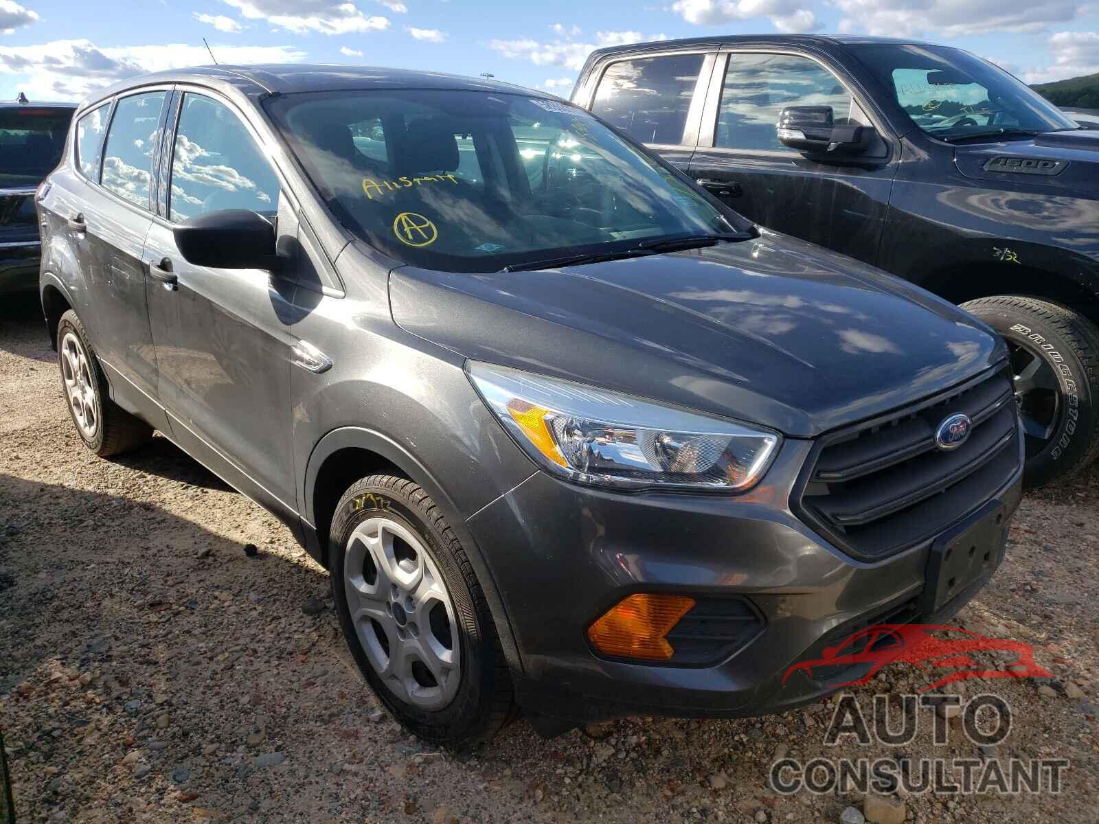 FORD ESCAPE 2017 - 1FMCU0F76HUB64388