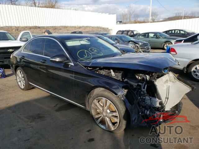 MERCEDES-BENZ C-CLASS 2016 - 55SWF4KB2GU100139