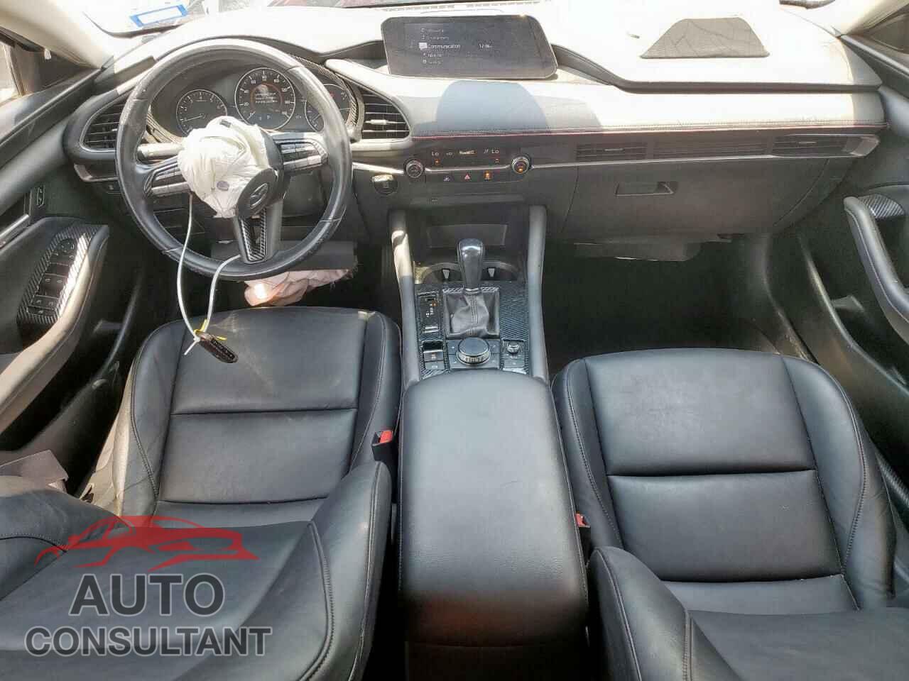 MAZDA 3 2021 - JM1BPABLXM1323280