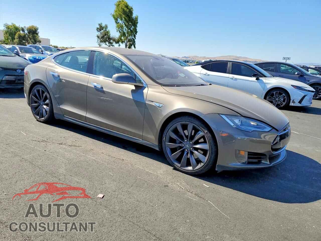 TESLA MODEL S 2015 - 5YJSA1H2XFF097249