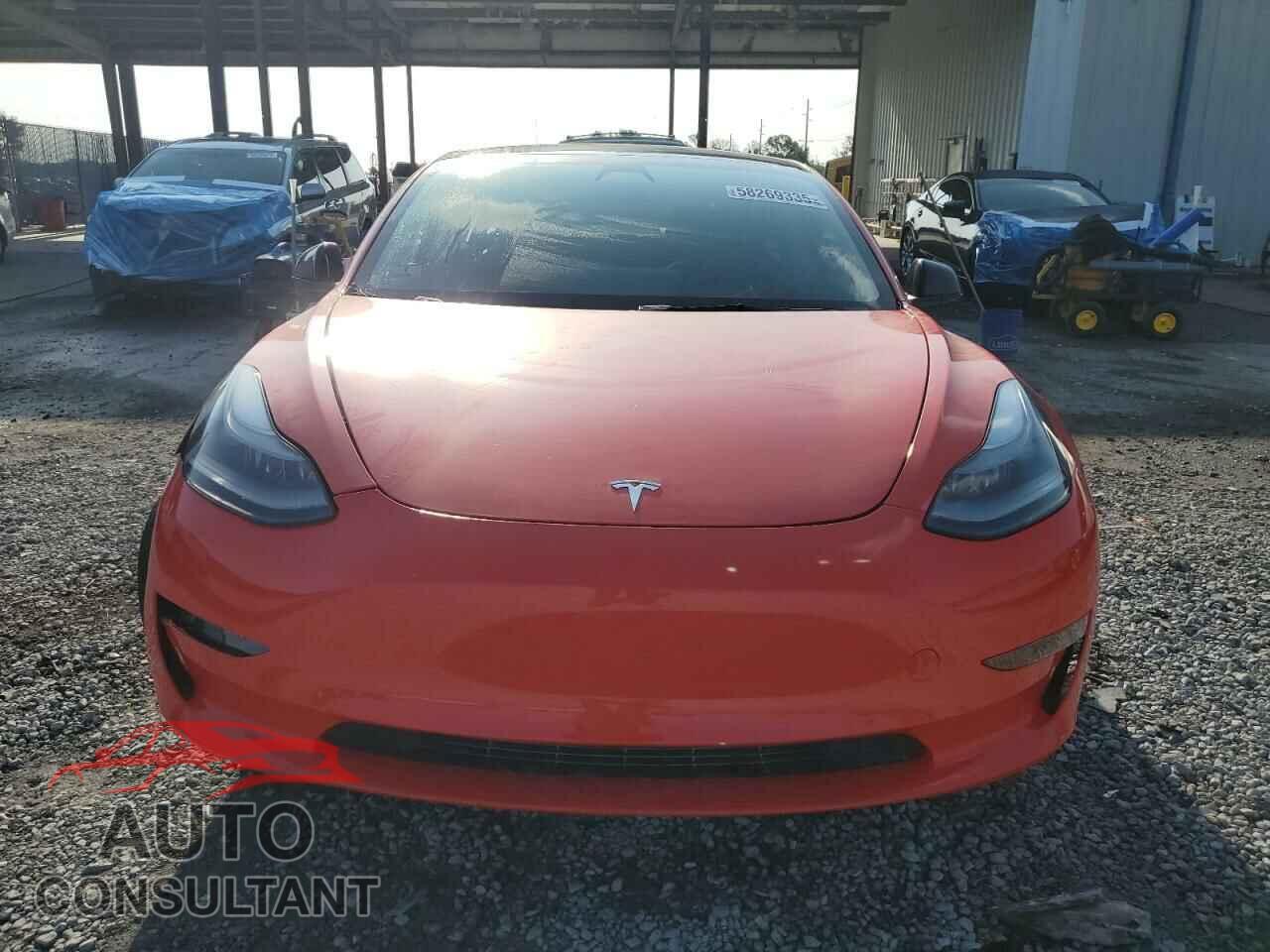 TESLA MODEL 3 2021 - 5YJ3E1EA9MF085689