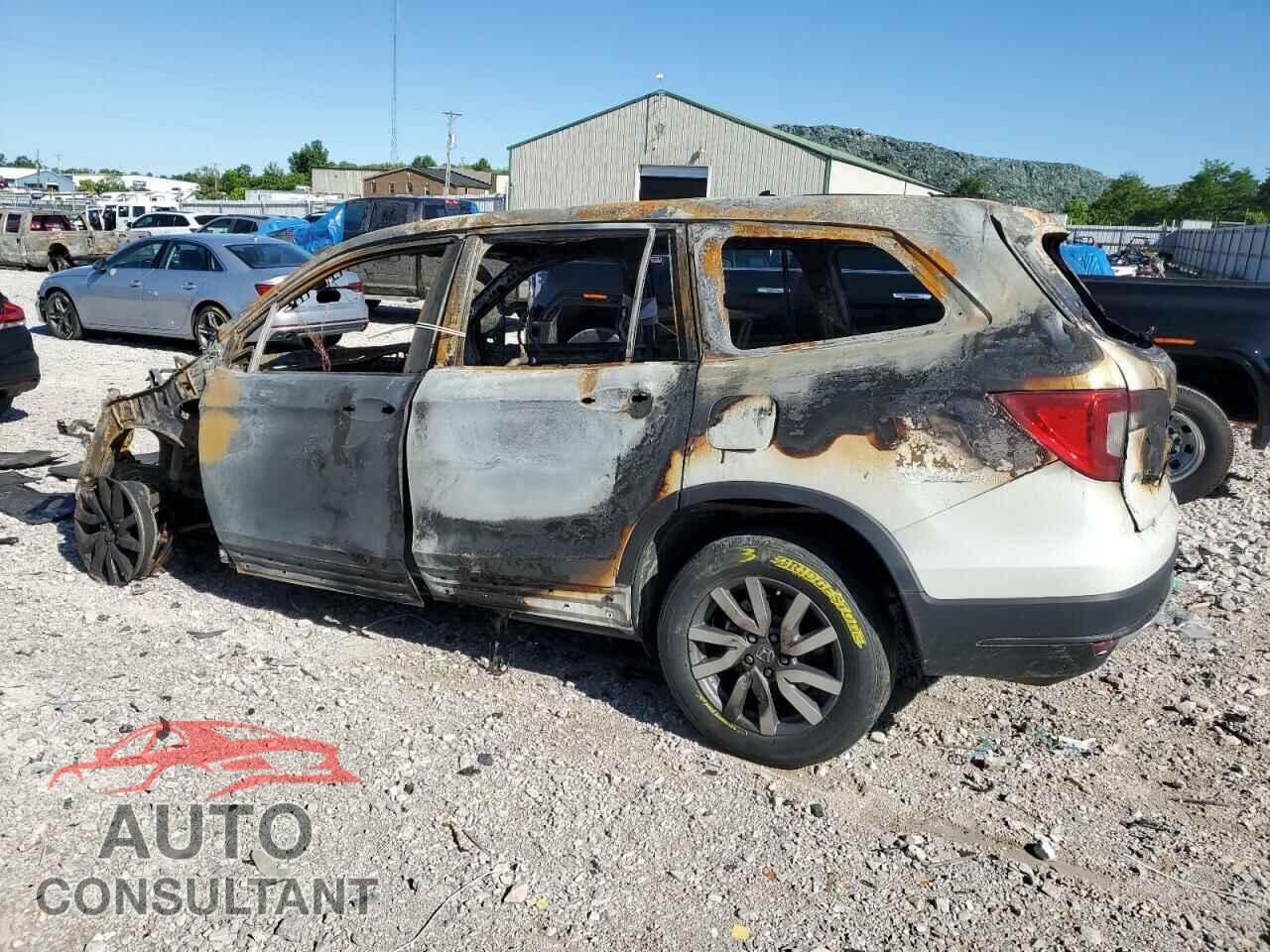 HONDA PILOT 2020 - 5FNYF6H31LB057204