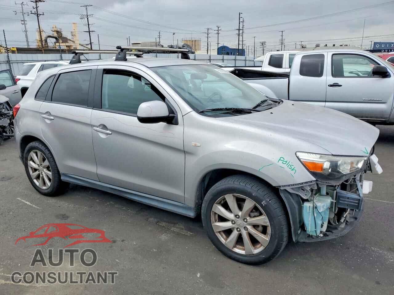 MITSUBISHI OUTLANDER 2013 - 4A4AR3AU1DE007778