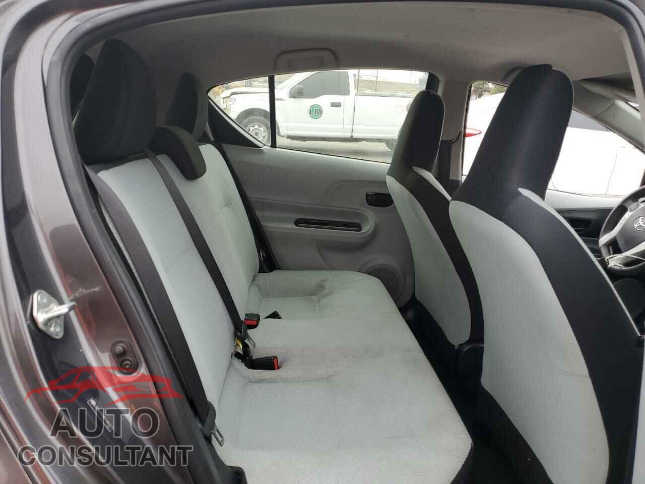 TOYOTA PRIUS 2014 - JTDKDTB36E1083473