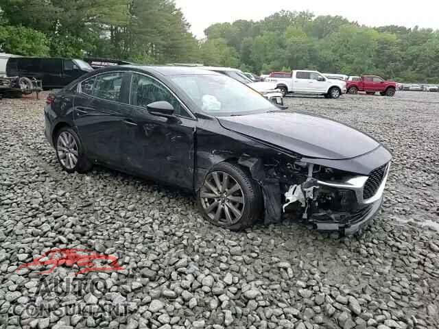 MAZDA 3 2019 - 3MZBPADL8KM108491