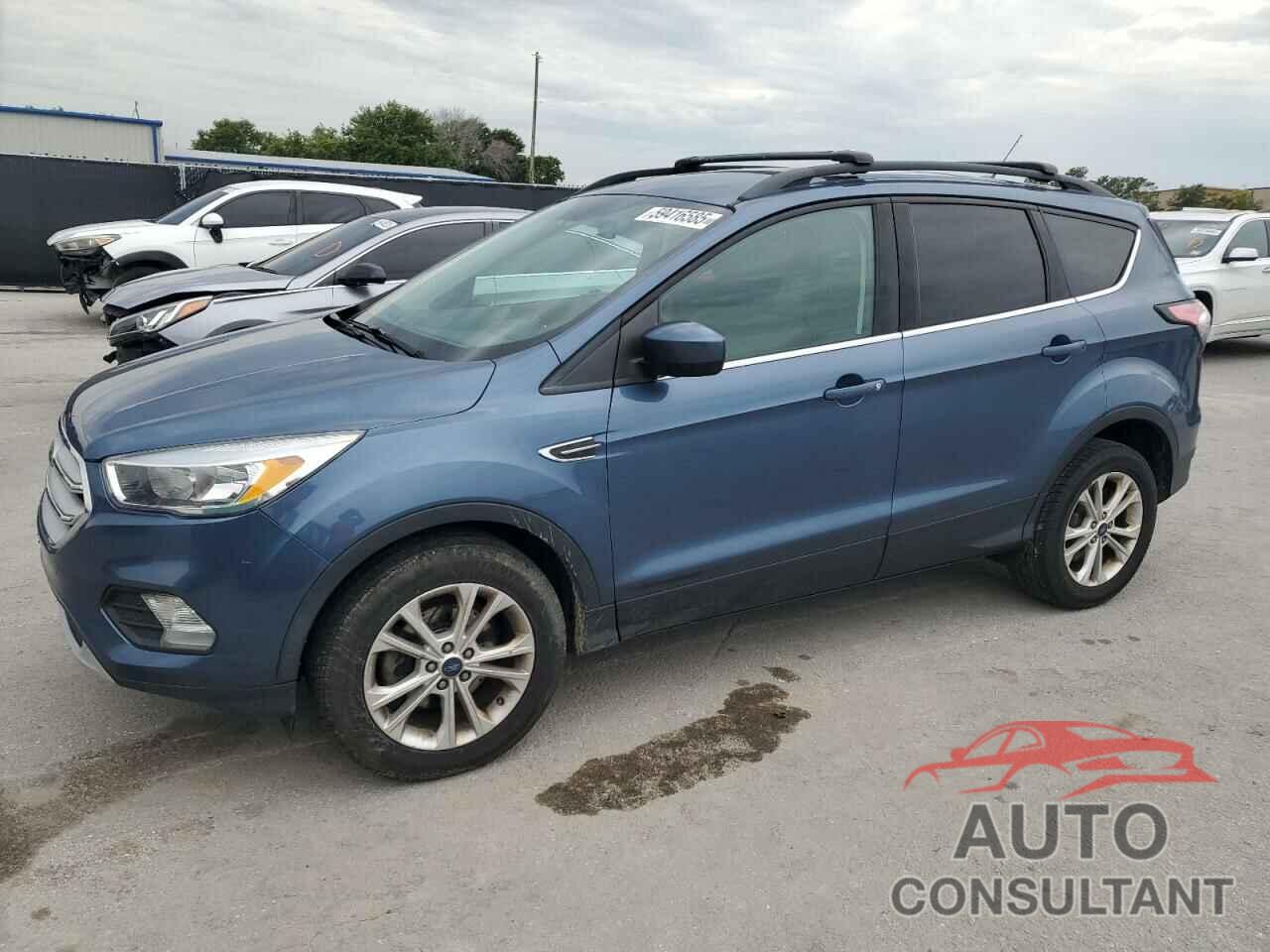 FORD ESCAPE 2018 - 1FMCU0GD3JUC45116