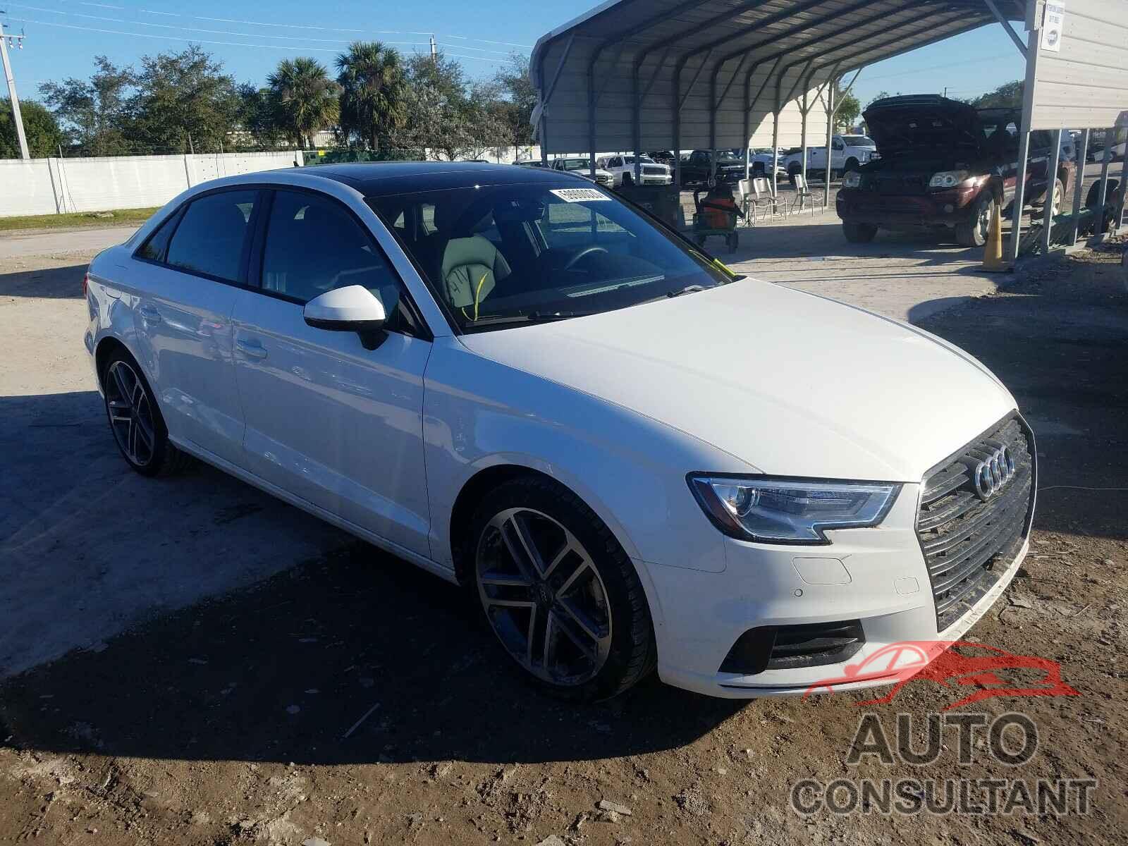 AUDI A3 2020 - WAUAUGFF9LA049805