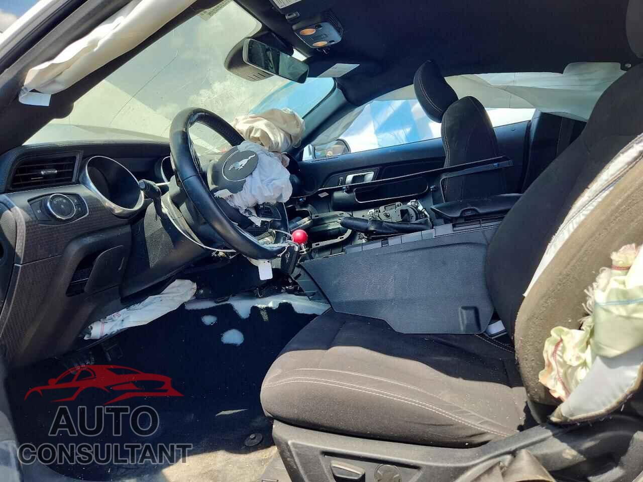 FORD MUSTANG 2021 - 1FA6P8CF2M5117744