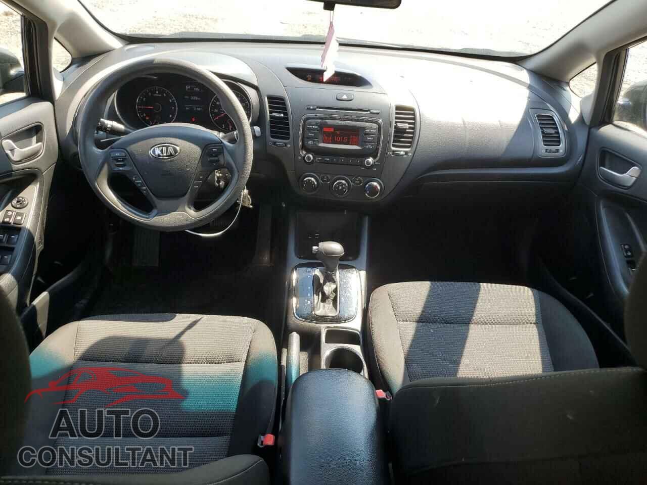 KIA FORTE 2017 - 3KPFK4A76HE036107