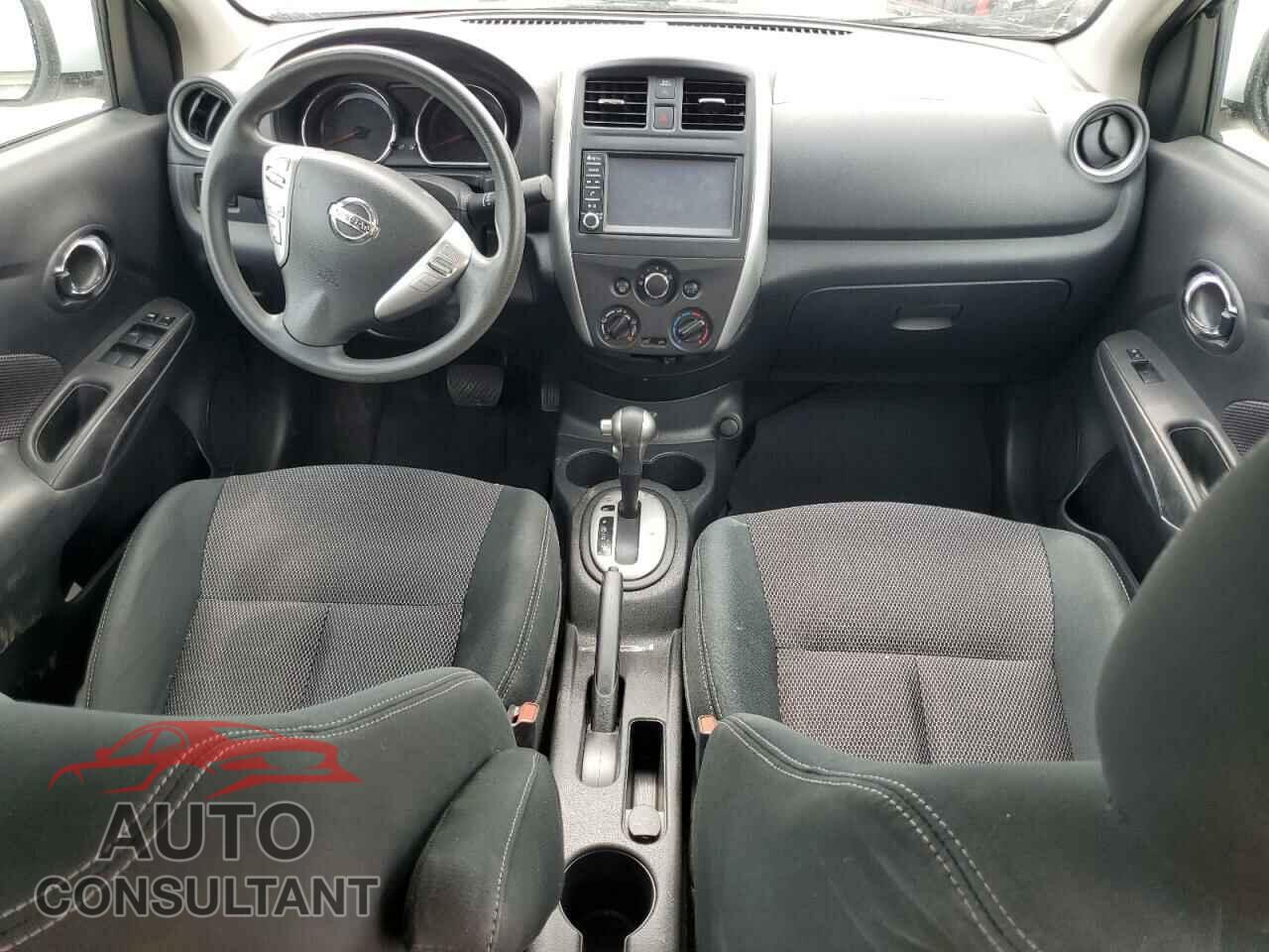 NISSAN VERSA 2019 - 3N1CN7AP3KL852354