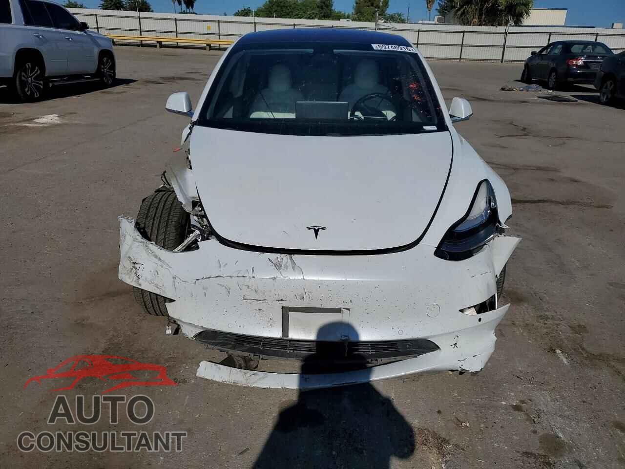 TESLA MODEL 3 2018 - 5YJ3E1EA9JF166154