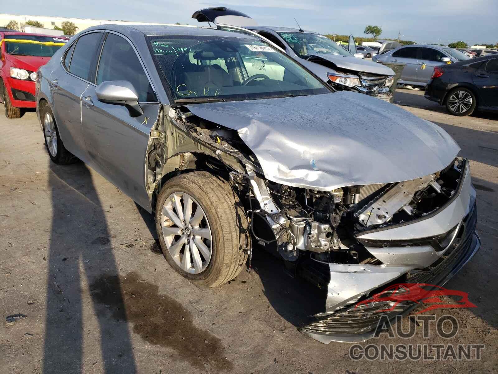 TOYOTA CAMRY 2019 - 4T1B11HK7KU820052