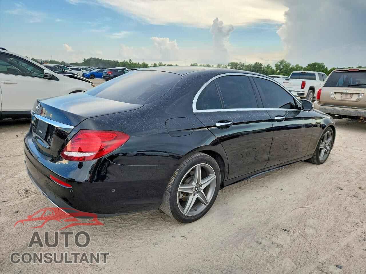 MERCEDES-BENZ E-CLASS 2020 - W1KZF8DB0LA824486