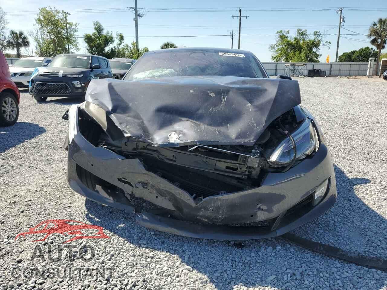 TESLA MODEL S 2018 - 5YJSA1E22JF243737