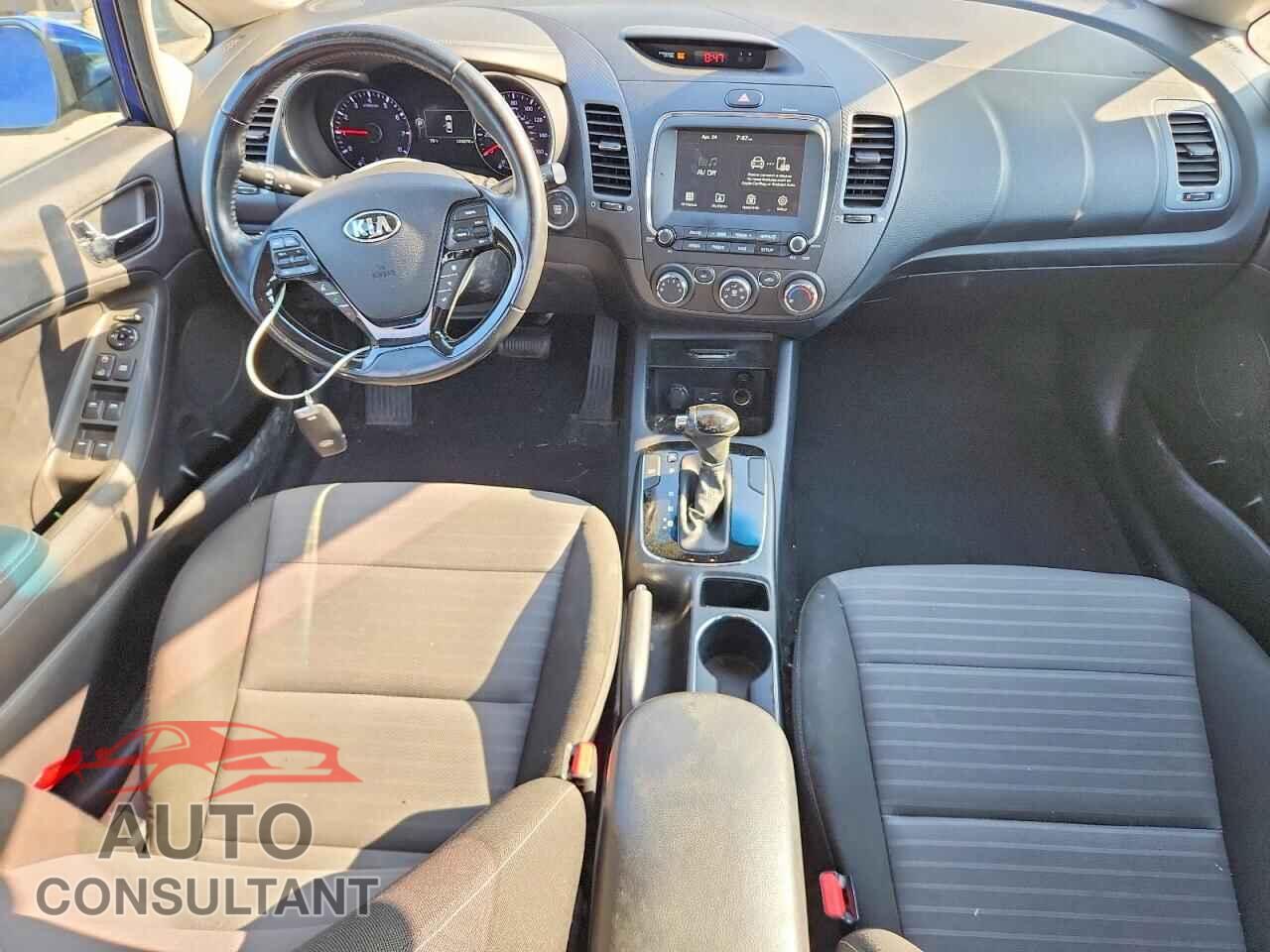 KIA FORTE 2017 - 3KPFL4A76HE102085