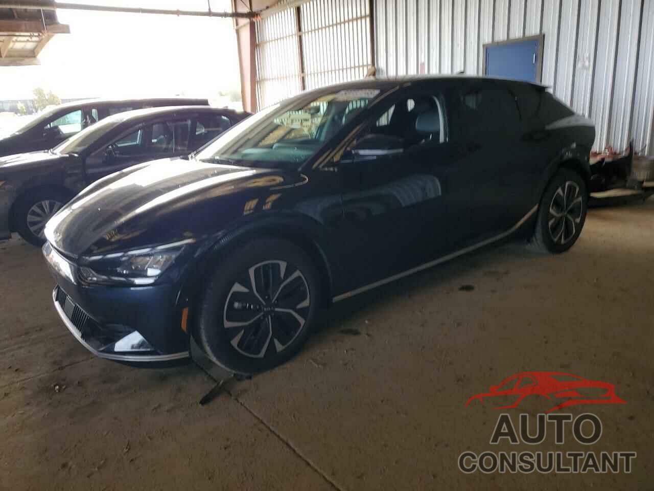 KIA EV6 LIGHT 2022 - KNDC3DLC7N5087617