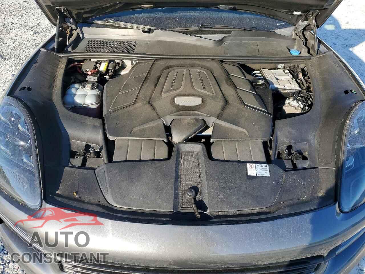 PORSCHE CAYENNE 2019 - WP1AA2AY6KDA13542