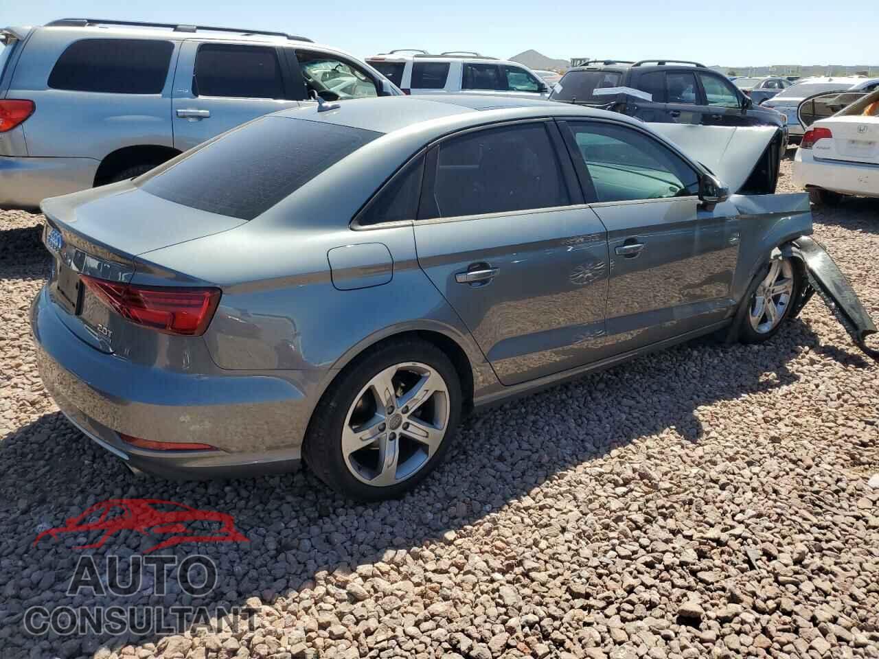 AUDI A3 2018 - WAUB8GFF9J1007575