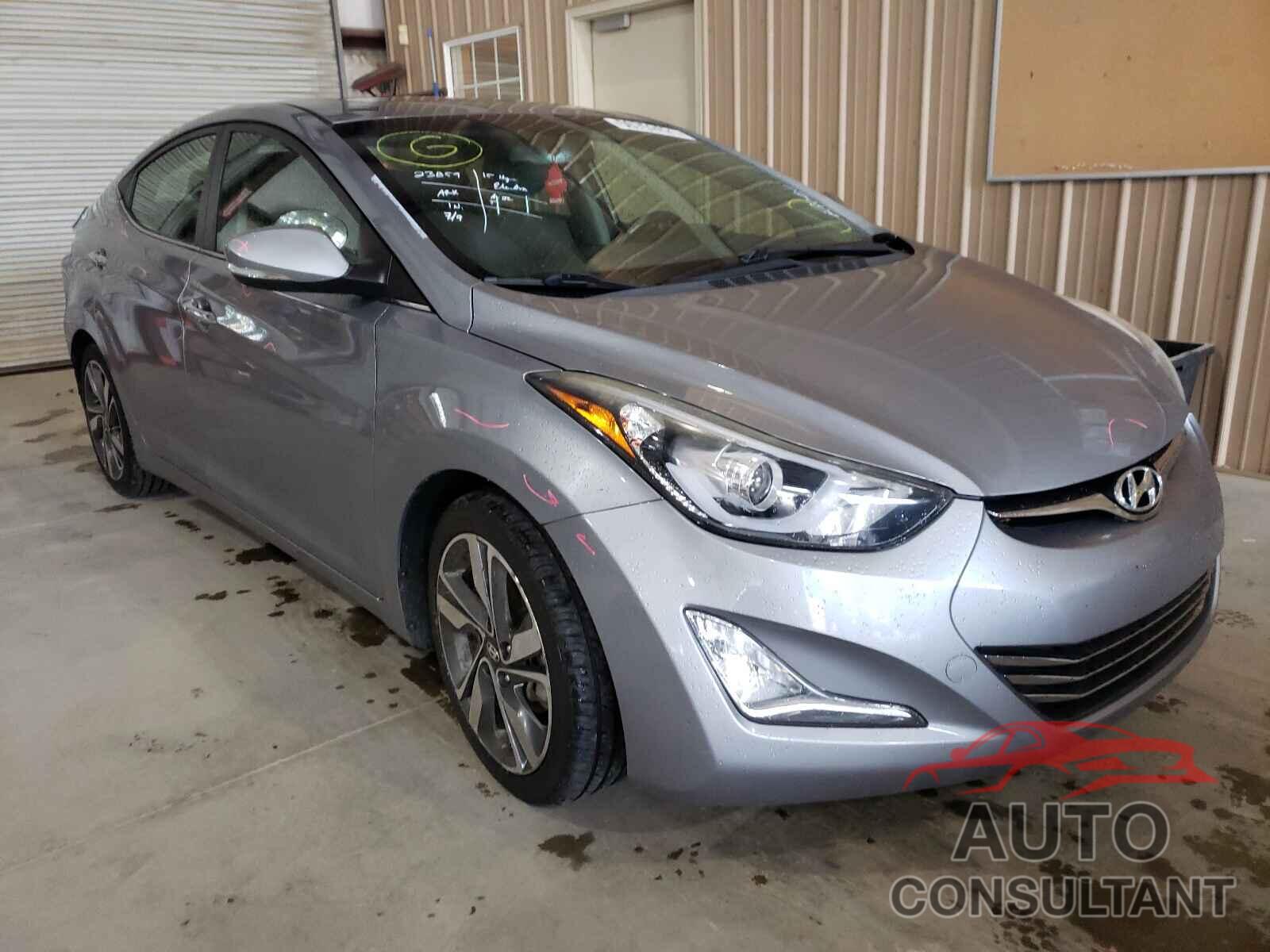 HYUNDAI ELANTRA 2015 - KMHDH4AE7FU456117