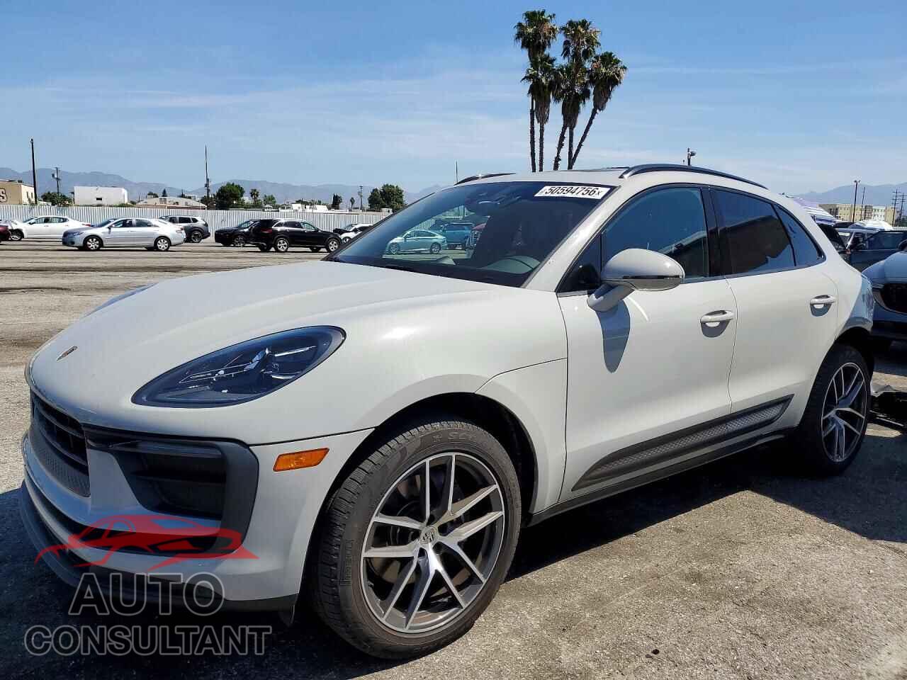 PORSCHE MACAN 2022 - WP1AA2A5XNLB06175