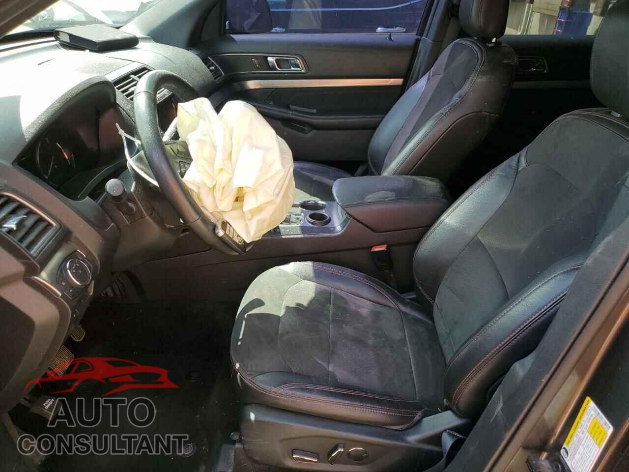 FORD EXPLORER 2018 - 1FM5K7D83JGB28780
