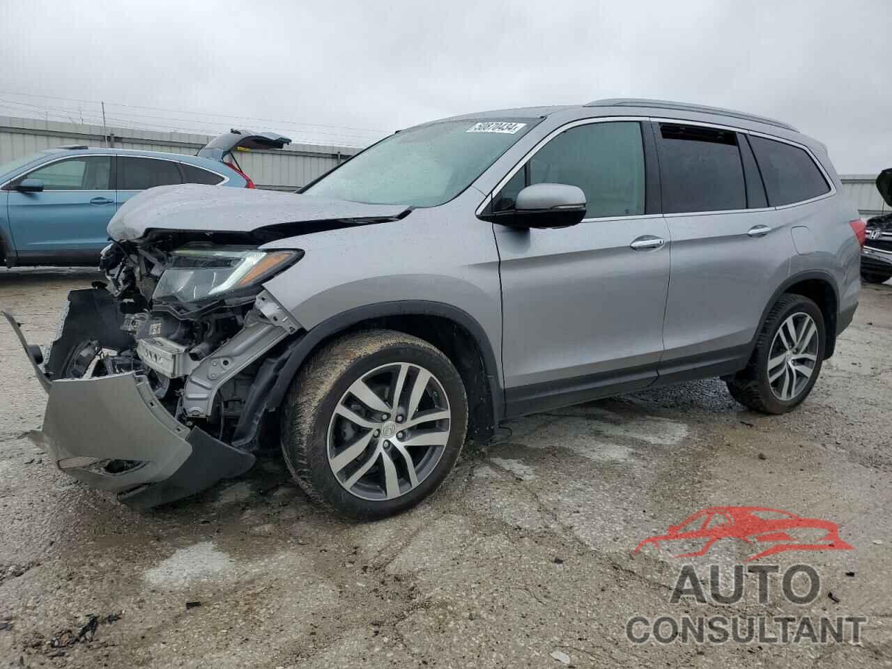 HONDA PILOT 2017 - 5FNYF6H99HB021210