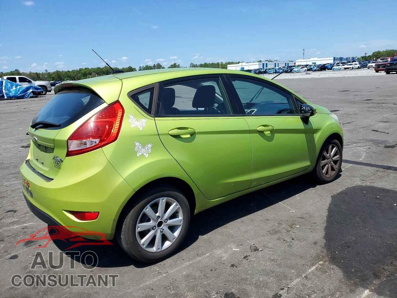 FORD FIESTA 2011 - 3FADP4EJ8BM196040