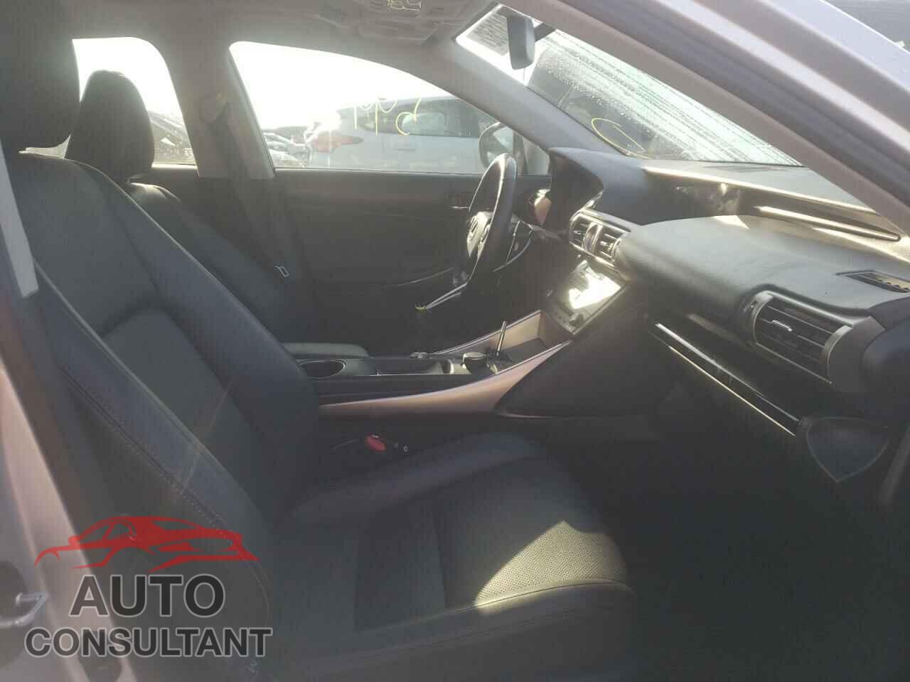 LEXUS IS 2016 - JTHBA1D29G5003918
