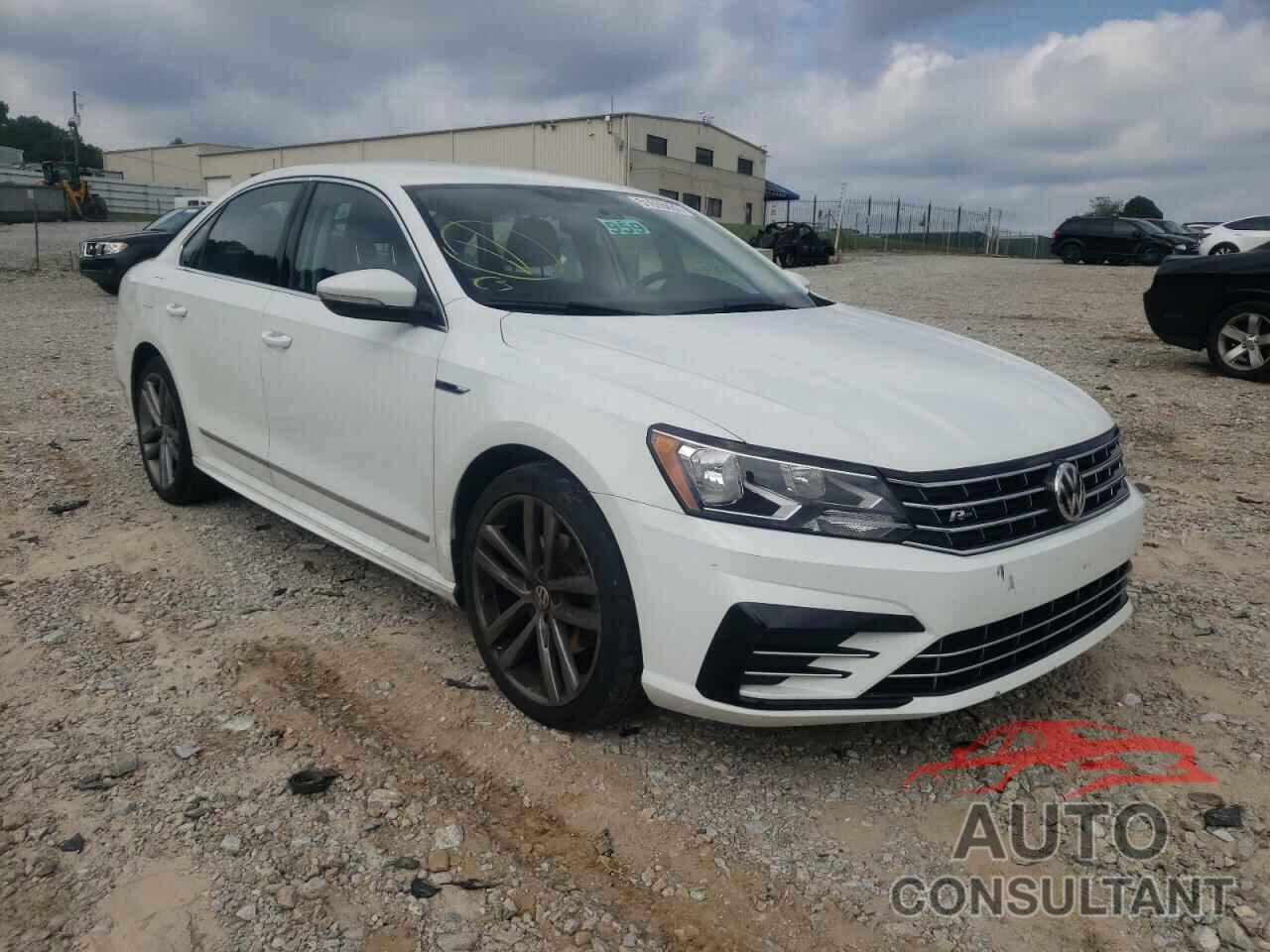 VOLKSWAGEN PASSAT 2017 - 1VWDT7A37HC050508