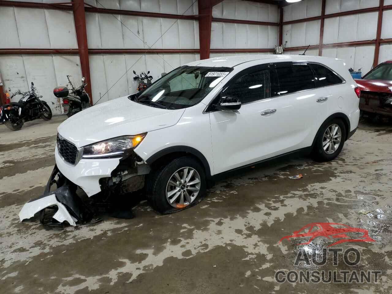 KIA SORENTO 2019 - 5XYPG4A56KG558427
